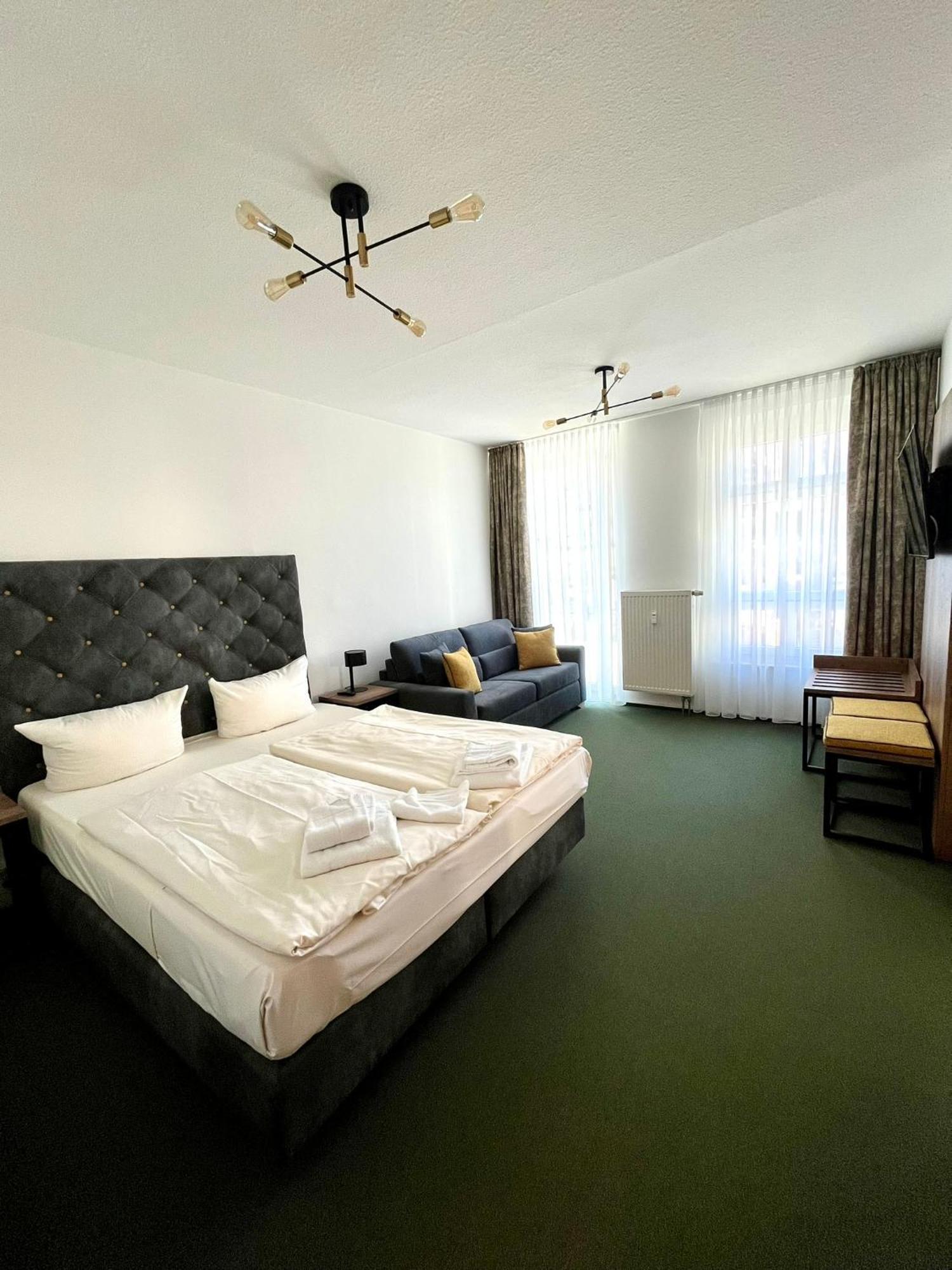 Appartement Grosses Familienapartment Mit Blick Zur Frauenkirche *